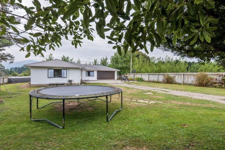 Photo of property in 26 Thompson Street, Shannon, 4821