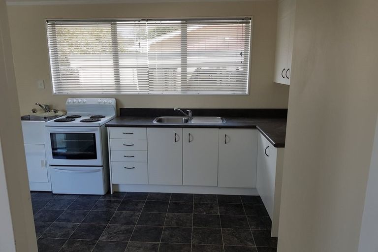 Photo of property in 3/54 Martin Street, Wallaceville, Upper Hutt, 5018