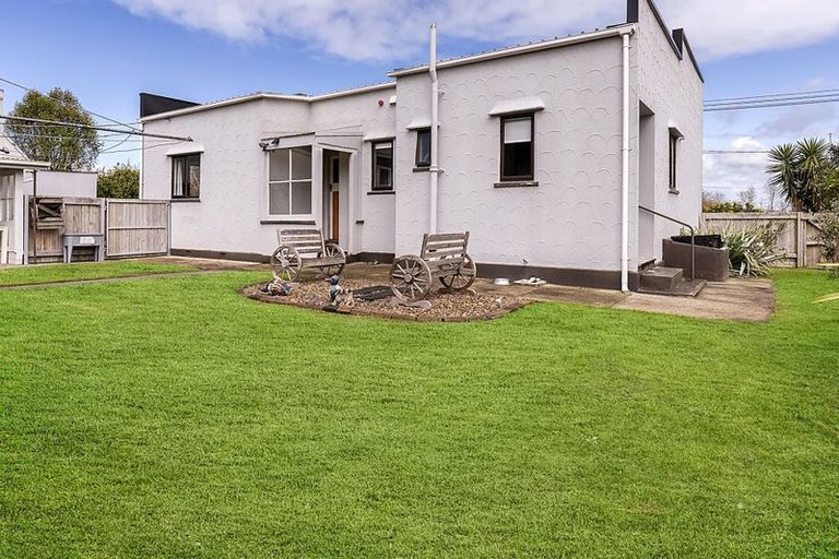 Photo of property in 44 Stirling Street, Te Aroha, 3320