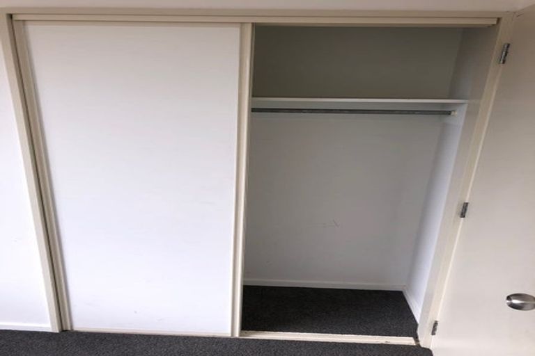 Photo of property in 21 Stedley Place, Heathcote Valley, Christchurch, 8022