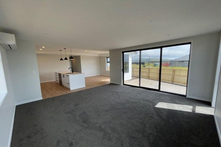 Photo of property in 41 Pasture Way, Papamoa, 3118