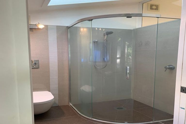 Photo of property in 80 Hadfield Street, Beach Haven, Auckland, 0626