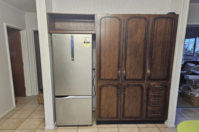 Photo of property in 28 Freyberg Avenue, Tamatea, Napier, 4112