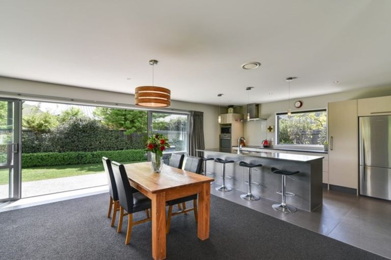 Photo of property in 4 Herries Lane, Lake Hayes, Queenstown, 9304