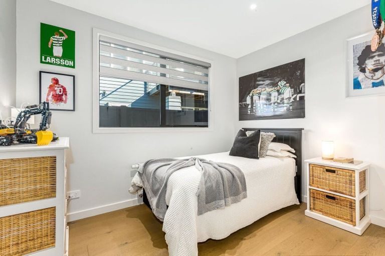 Photo of property in 106 Silverstream Road, Crofton Downs, Wellington, 6035