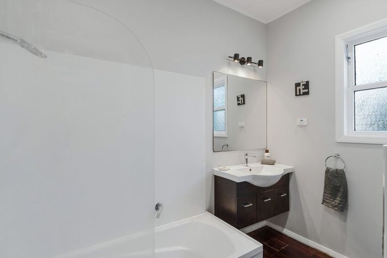 Photo of property in 18 Gilchrist Street, Te Aroha, 3320