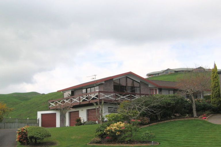 Photo of property in 5 Brundon Place, Lynmore, Rotorua, 3010