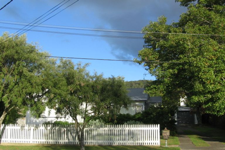 Photo of property in 22 Marlborough Street, Silverstream, Upper Hutt, 5019