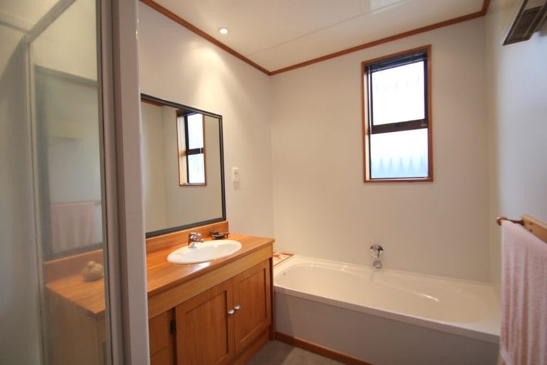 Photo of property in 3 Wolsley Street, Gore, 9710