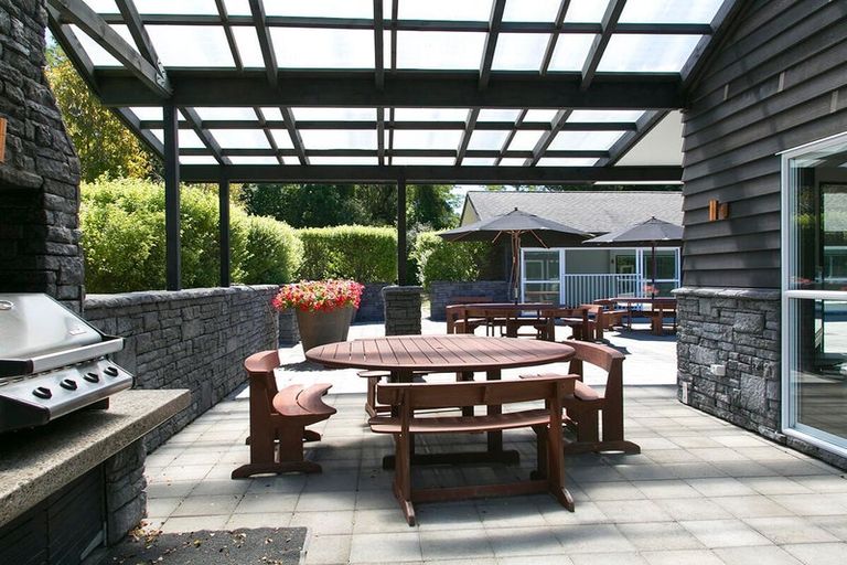 Photo of property in 56 Parawera Drive, Acacia Bay, Taupo, 3330