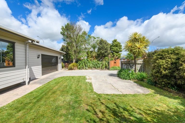 Photo of property in 125 Summerhill Drive, Fitzherbert, Palmerston North, 4410