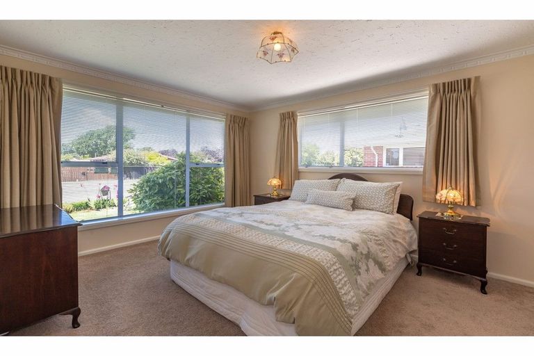 Photo of property in 335 Woodham Road, Wainoni, Christchurch, 8061