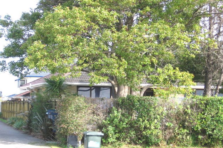 Photo of property in 33b Macleans Road, Bucklands Beach, Auckland, 2014