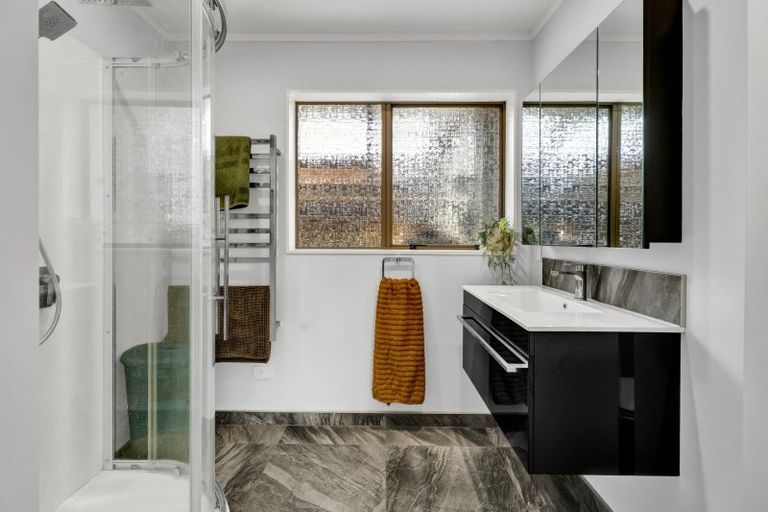 Photo of property in 8 Glamis Avenue, Bell Block, New Plymouth, 4312