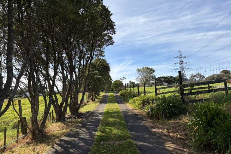 Photo of property in 175 Redoubt Road, Flat Bush, Auckland, 2019
