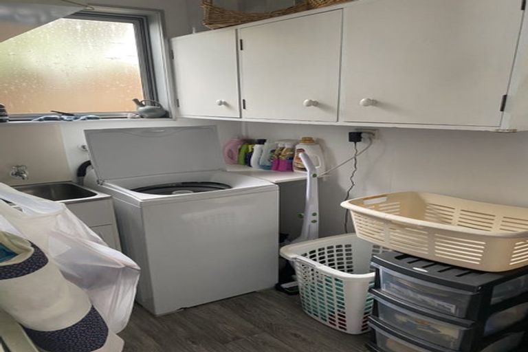 Photo of property in 27 Rangiora Terrace, Tahunanui, Nelson, 7011