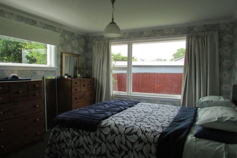 Photo of property in 39 Compton Street, Woolston, Christchurch, 8062