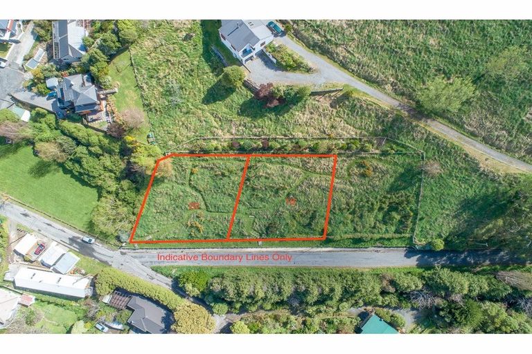 Photo of property in 18 Harmans Road, Lyttelton, 8082