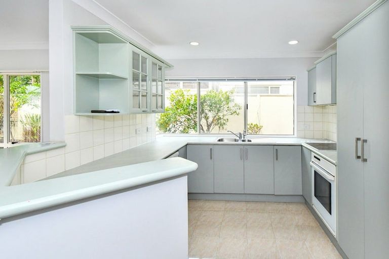 Photo of property in 1/132 Millhouse Drive, Northpark, Auckland, 2013