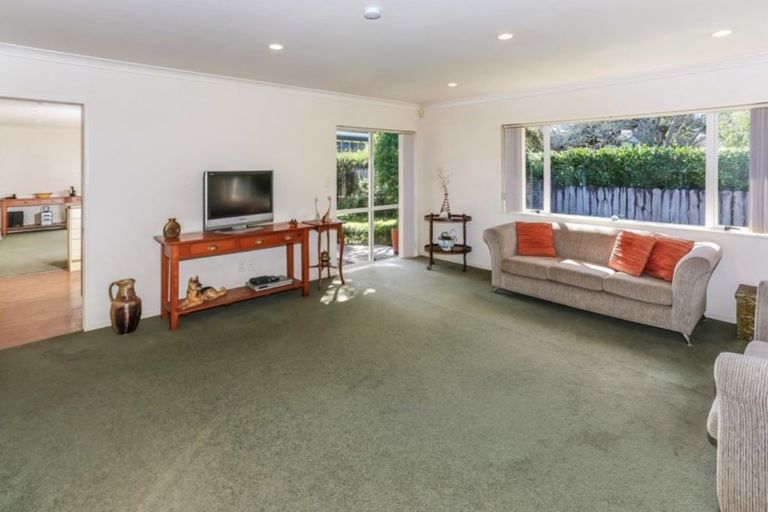 Photo of property in 42a Kitchener Road, Waiuku, 2123