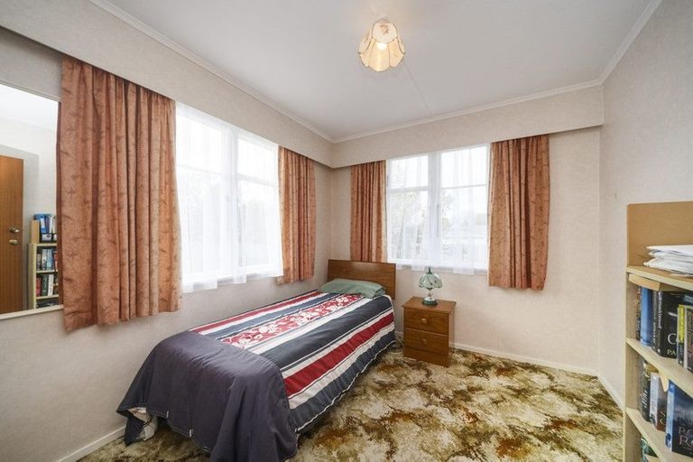 Photo of property in 27 Galway Avenue, Hokowhitu, Palmerston North, 4410