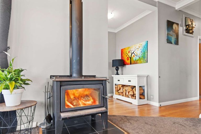 Photo of property in 110 Gonville Avenue, Gonville, Whanganui, 4501