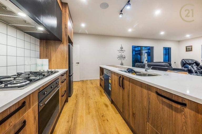 Photo of property in 36 Melgran Avenue, Papakura, 2110