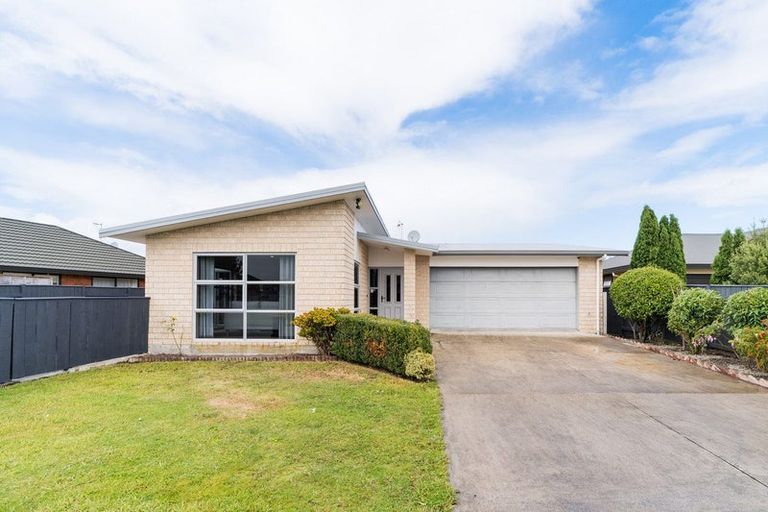 Photo of property in 58 Branigan Parade, Kelvin Grove, Palmerston North, 4414