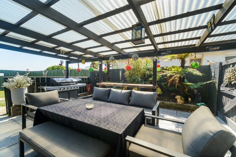 Photo of property in 111 Benmore Avenue, Cloverlea, Palmerston North, 4412