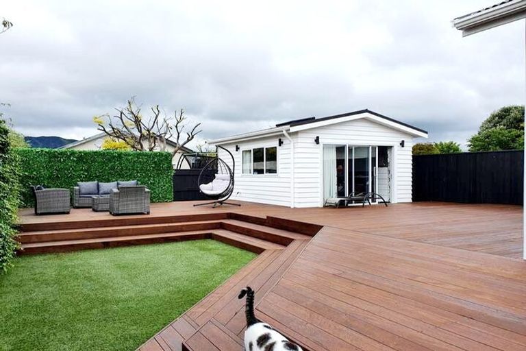 Photo of property in 10 Plunket Avenue, Petone, Lower Hutt, 5012