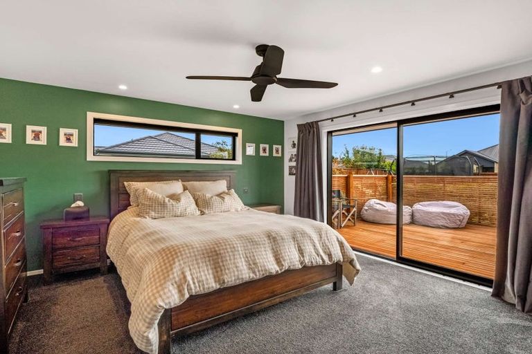 Photo of property in 18 Amur Crescent, Rolleston, 7615