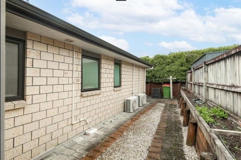 Photo of property in 12 Te Ironui Place, Huntington, Hamilton, 3210