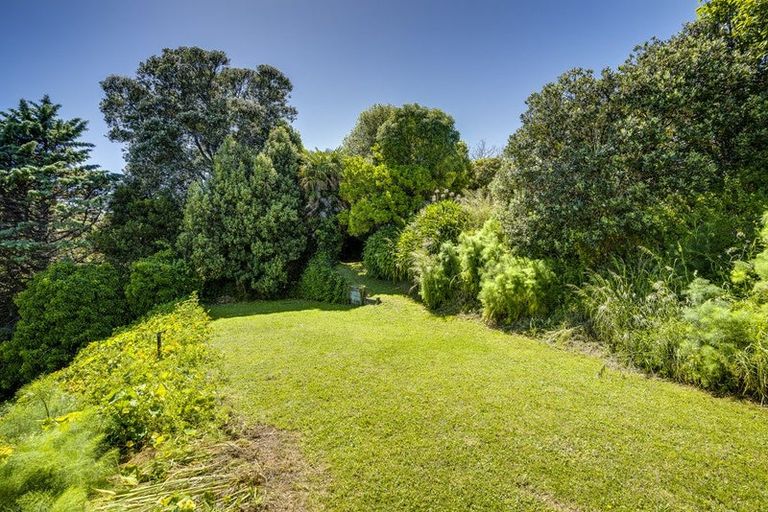 Photo of property in 9 Lawrence Road, Hospital Hill, Napier, 4110