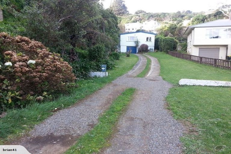 Photo of property in 32 Pembroke Road, Northland, Wellington, 6012