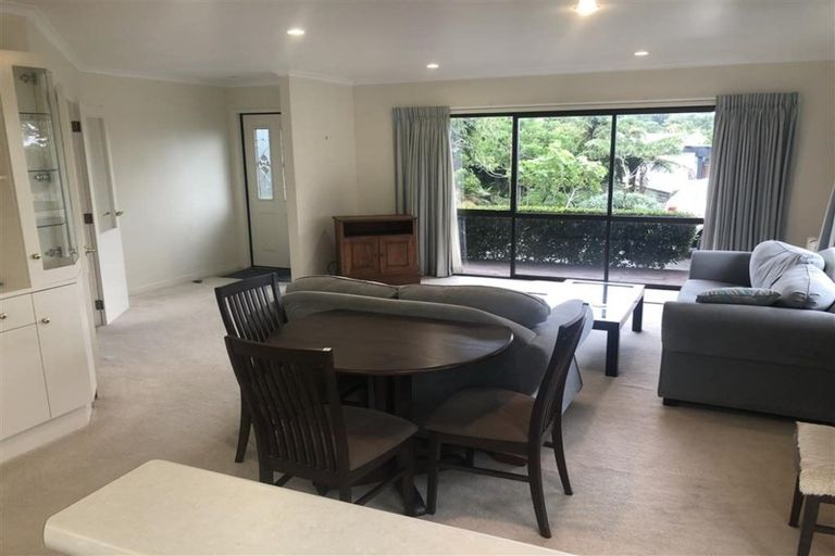 Photo of property in 321 Mangorei Road, Merrilands, New Plymouth, 4312