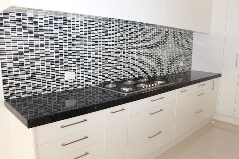 Photo of property in 15c Glendhu Road, Bayview, Auckland, 0629