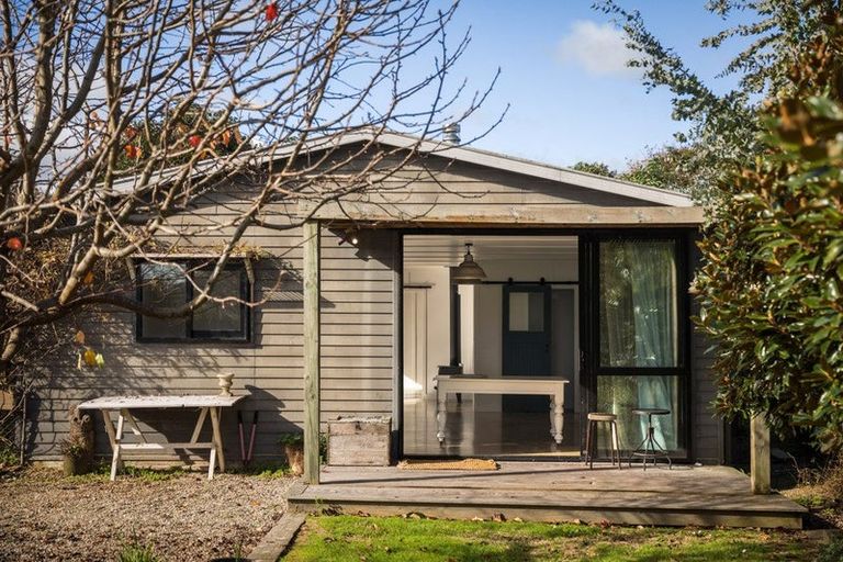 Photo of property in 12 Riverbank Road, Paeroa, 3600