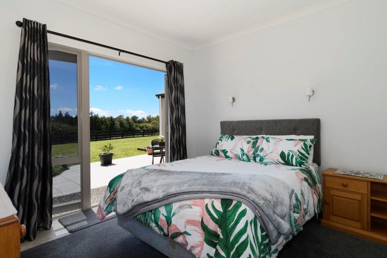 Photo of property in 30 Goodall Road, Snells Beach, 0920