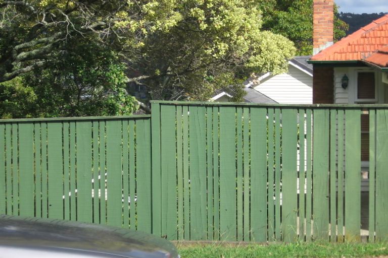 Photo of property in 231 Titirangi Road, Titirangi, Auckland, 0604