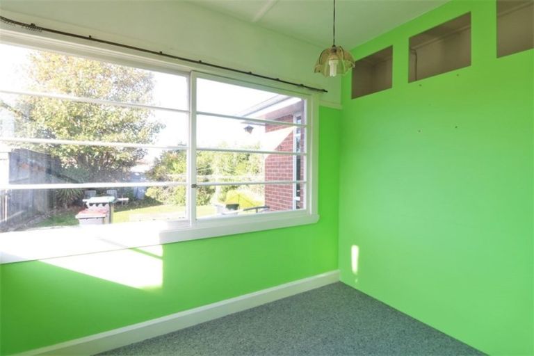Photo of property in 35 Oxford Street, West End, Timaru, 7910