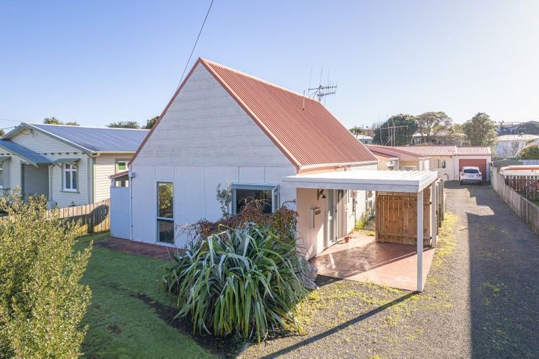 Photo of property in 6a Nikau Street, Tawhero, Whanganui, 4501