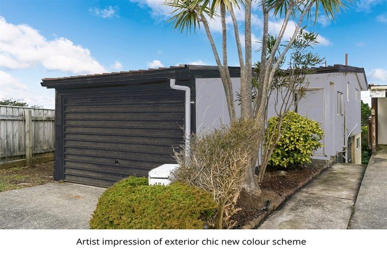 Photo of property in 15a Lenox Grove, Johnsonville, Wellington, 6037