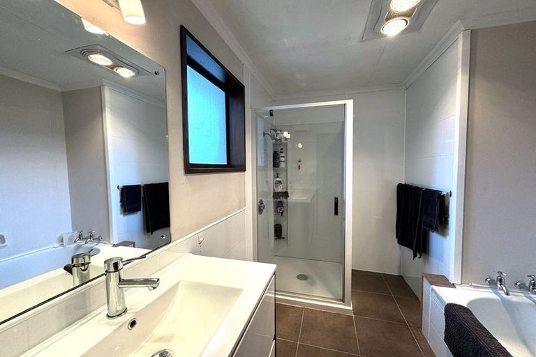 Photo of property in 46 Lanark Street, Balclutha, 9230