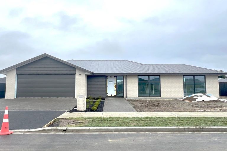 Photo of property in 20 Lunn Crescent, Leeston, 7632