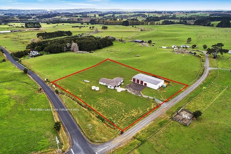 Photo of property in 3 Sands Road, Waiuku, 2681
