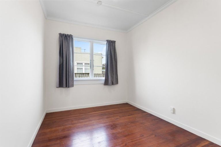 Photo of property in 97 Niblett Street, Whanganui, 4500