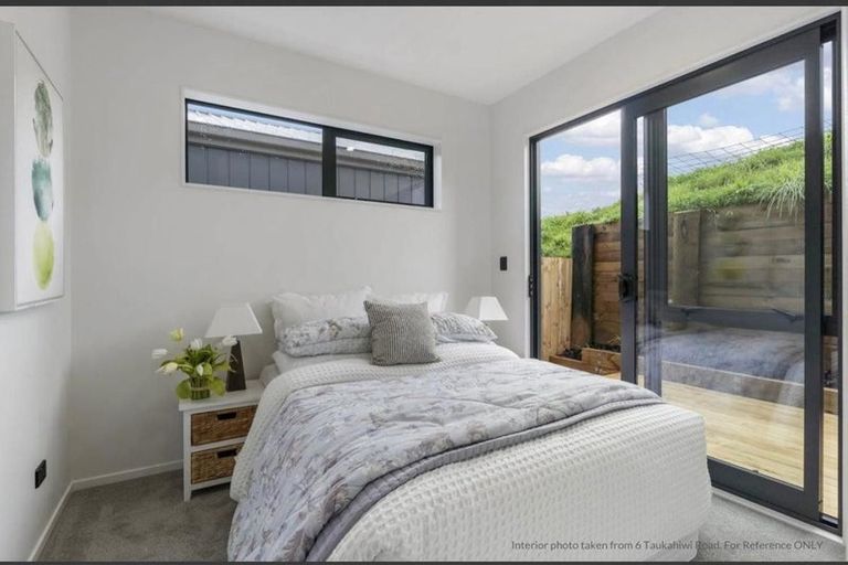 Photo of property in 10 Taukahiwi Road, Pukekohe, 2120