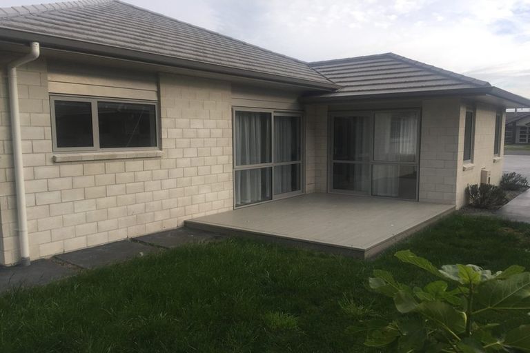 Photo of property in 48 Sirius Crescent, Rototuna North, Hamilton, 3210