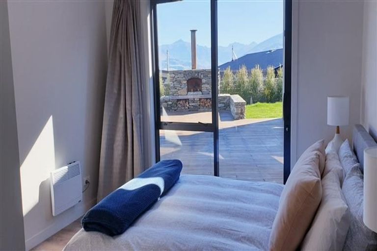 Photo of property in 6 Clutha Place, Wanaka, 9305