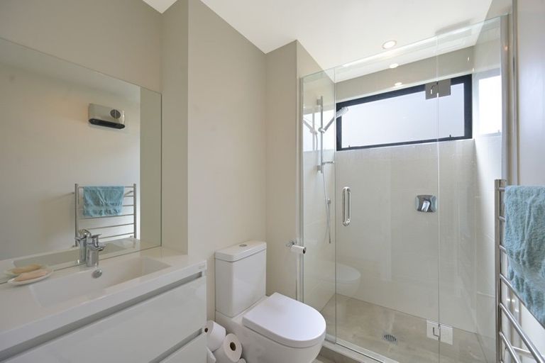 Photo of property in 29a Rannoch Drive, Jacks Point, Queenstown, 9371